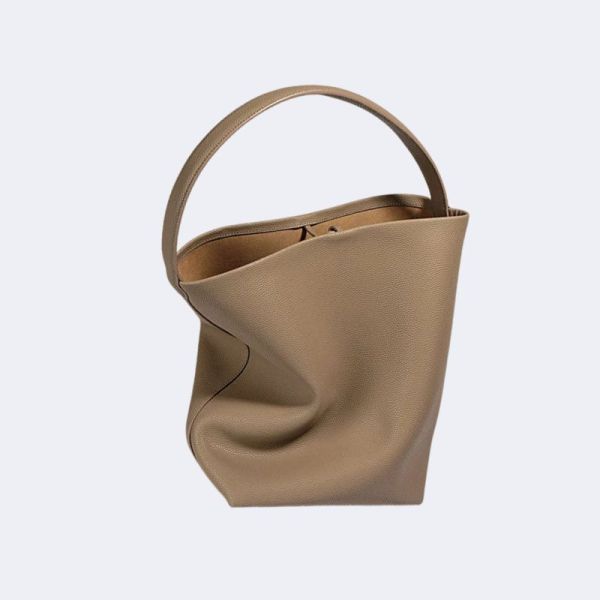 Large Capacity Genuine Leather Bucket Bag – Women’s Luxury Cowhide Shoulder & Handbag